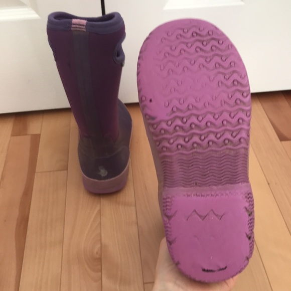 Kids purple Bogs winter boots - Picture 5 of 5